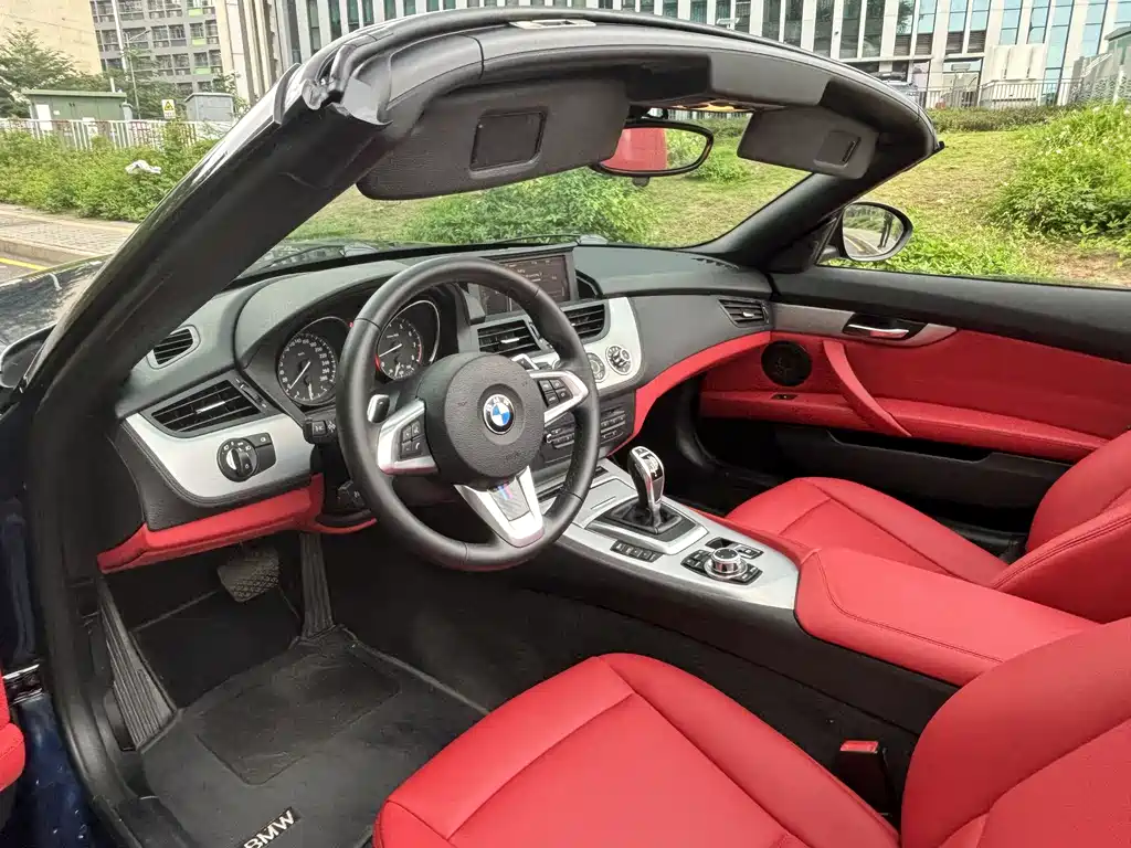 BMW Z4 2013 — фото 15