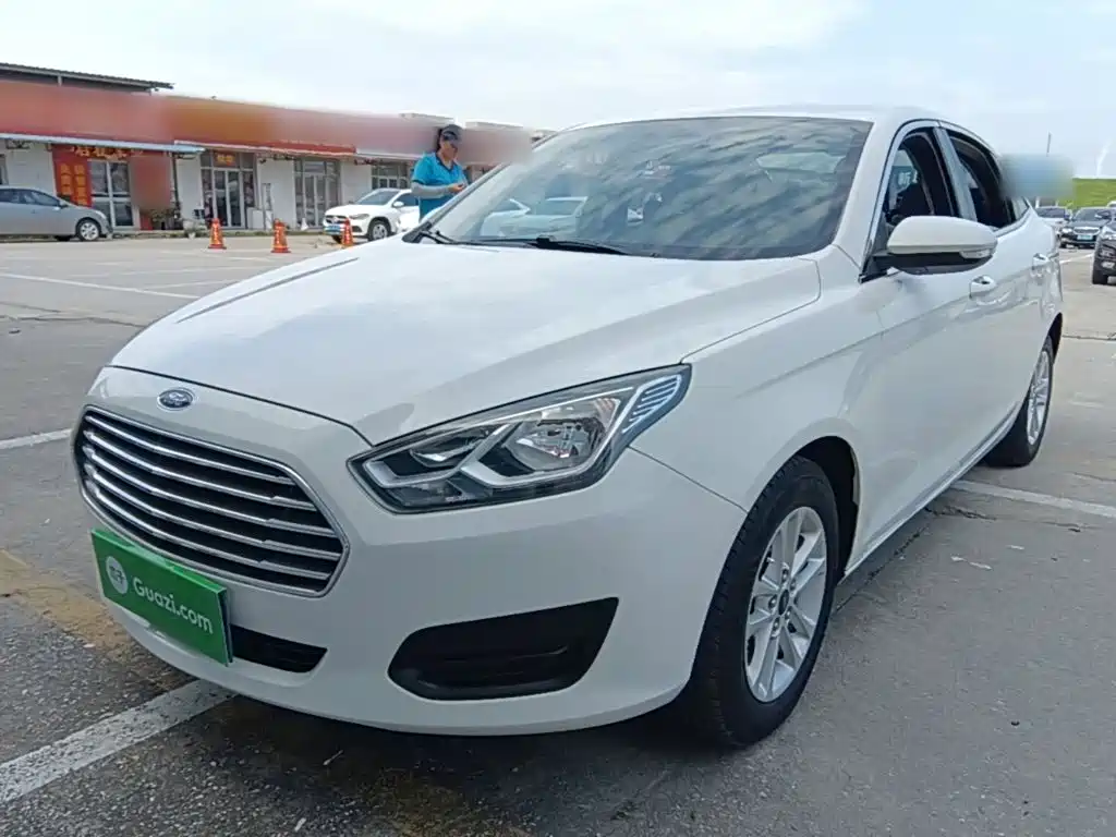 Ford Escort 2021