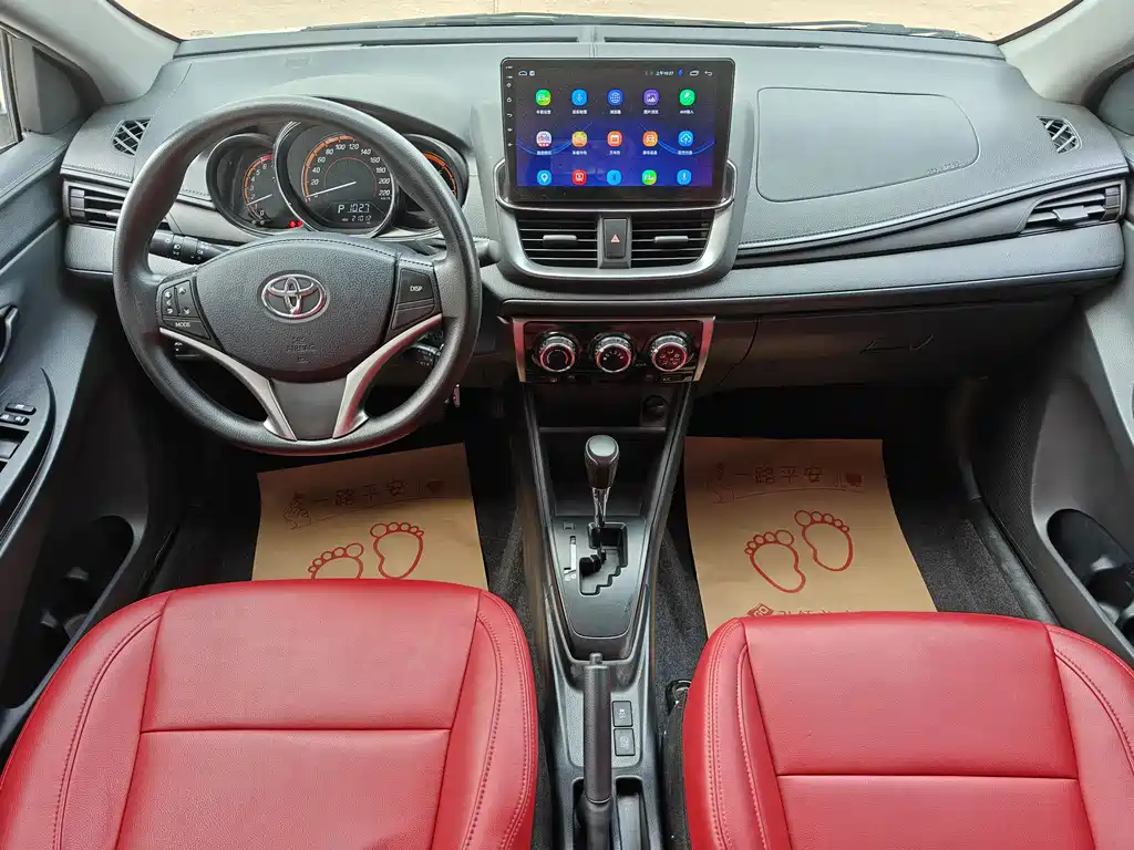 Toyota Yaris L 2023 — фото 7