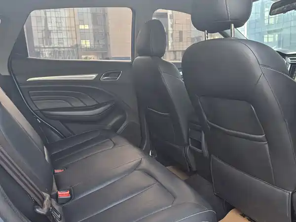 Roewe RX3 2018