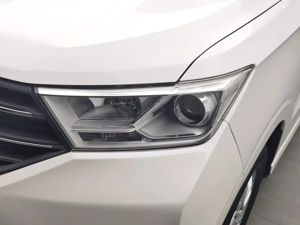 Wuling Hongguang 2021
