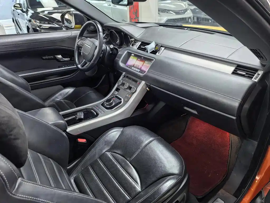 Land Rover Evoque 2017 — фото 12