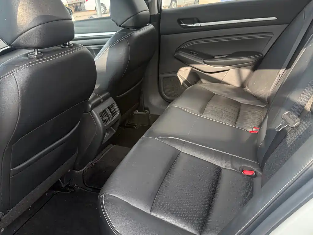Nissan Teana 2019