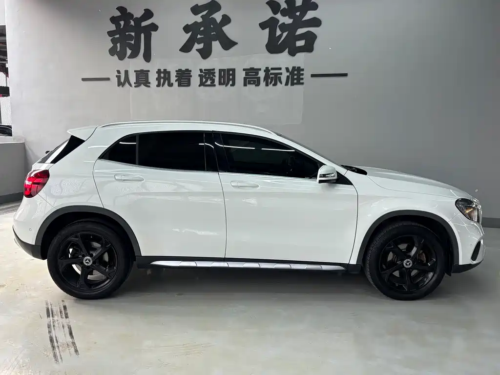 Mercedes-Benz GLA 2020 — фото 15