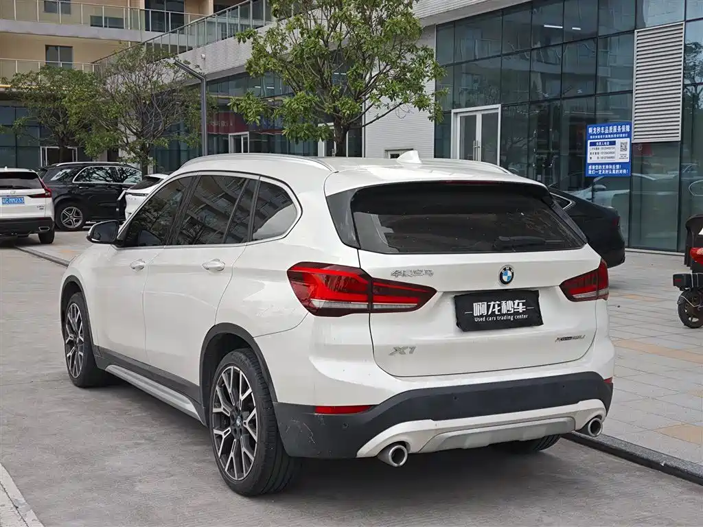 BMW X1 2021