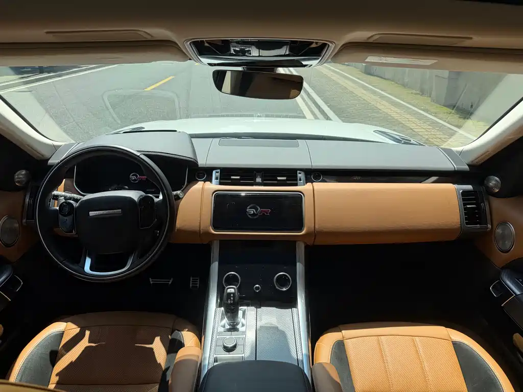 Land Rover Sport 2020