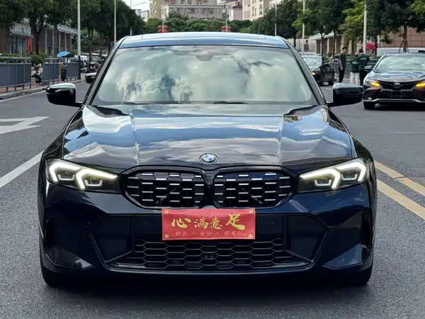 BMW 3 Series 2023
