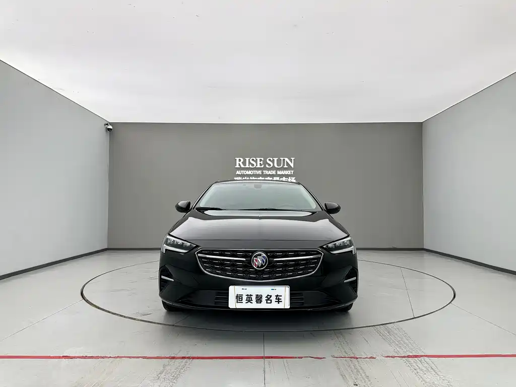 Buick Regal 2023 — фото 2