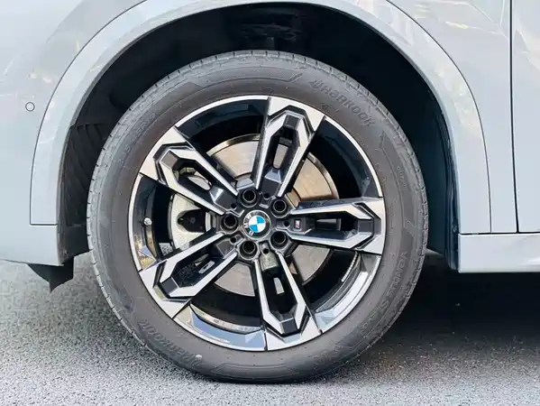 BMW X2 2025