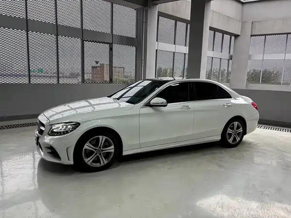 Mercedes-Benz C-Class 2019