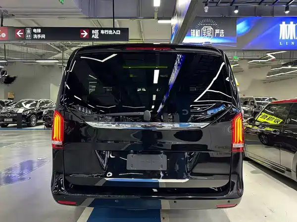 Mercedes-Benz V-Class 2021