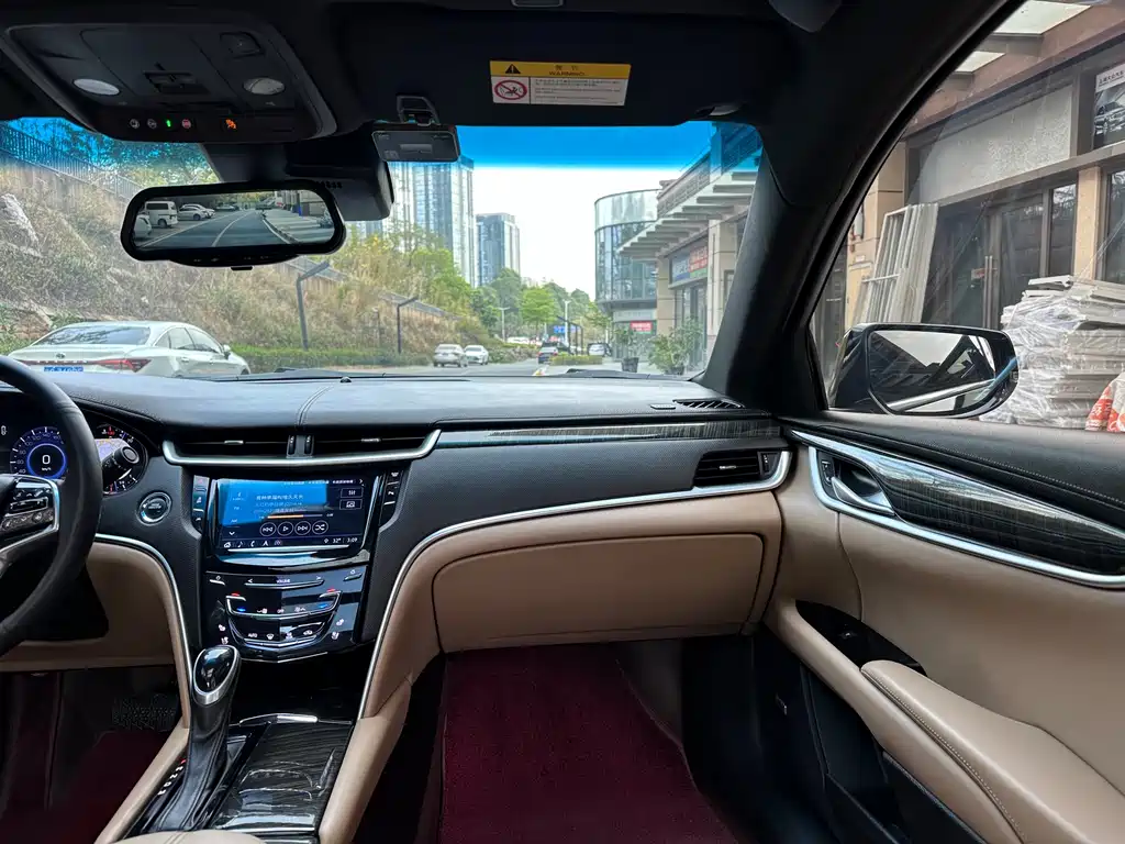 Cadillac XTS 2018 — фото 16