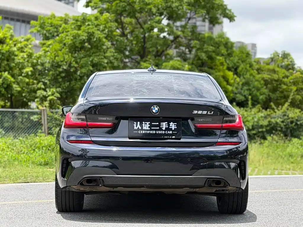 BMW 3 Series 2020