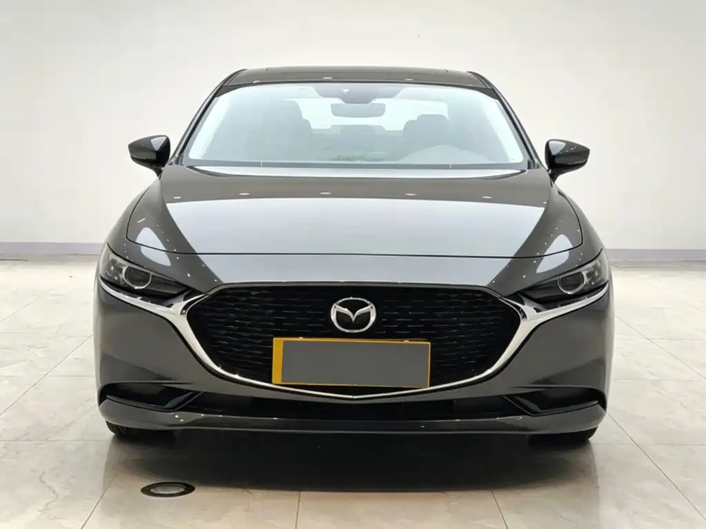 Mazda 3 Axela 2020 — фото 2