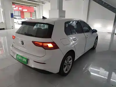 Volkswagen Golf 2023