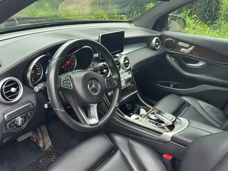 Mercedes-Benz GLC 2016