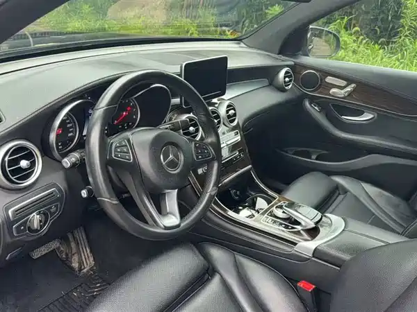 Mercedes-Benz GLC 2016