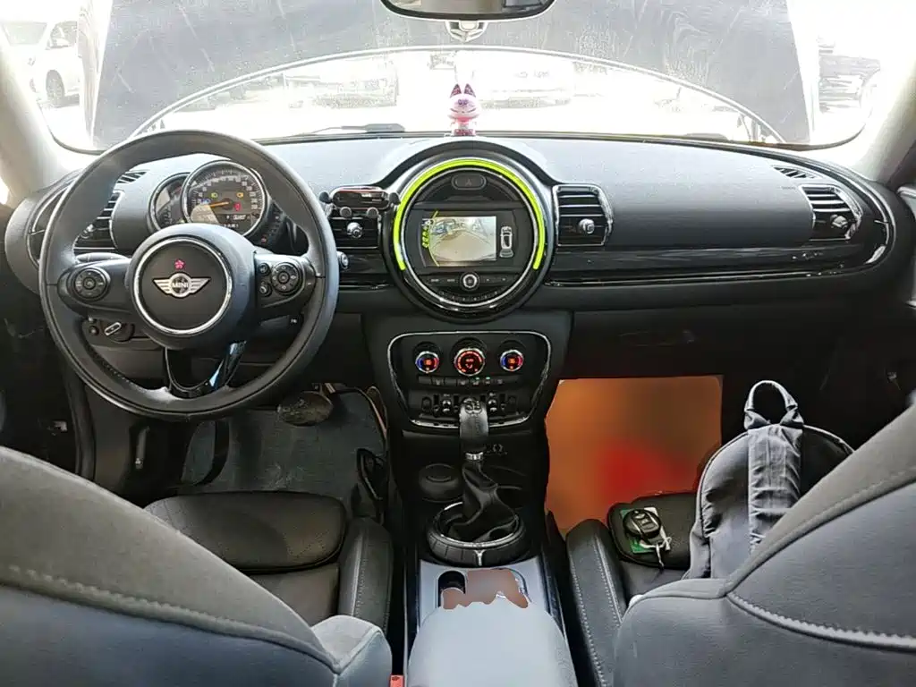 MINI Clubman 2017 — фото 10
