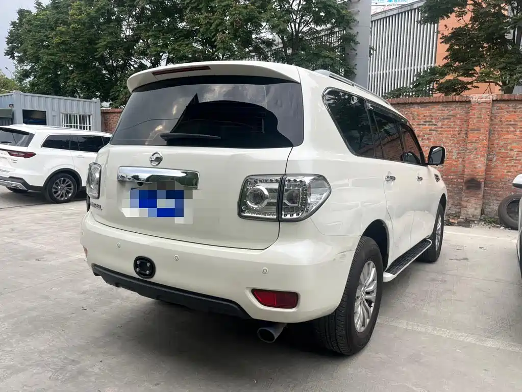 Nissan Patrol 2018 — фото 14
