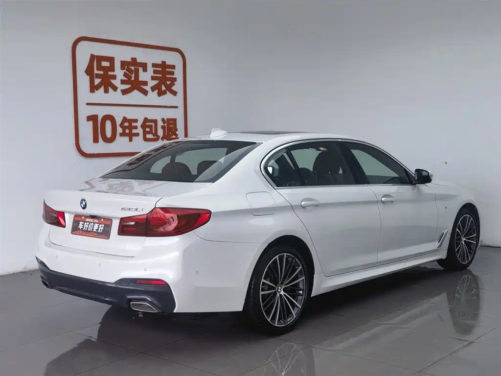 BMW 5 Series 2019 — фото 2