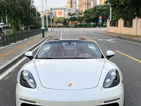 Porsche 718 2018