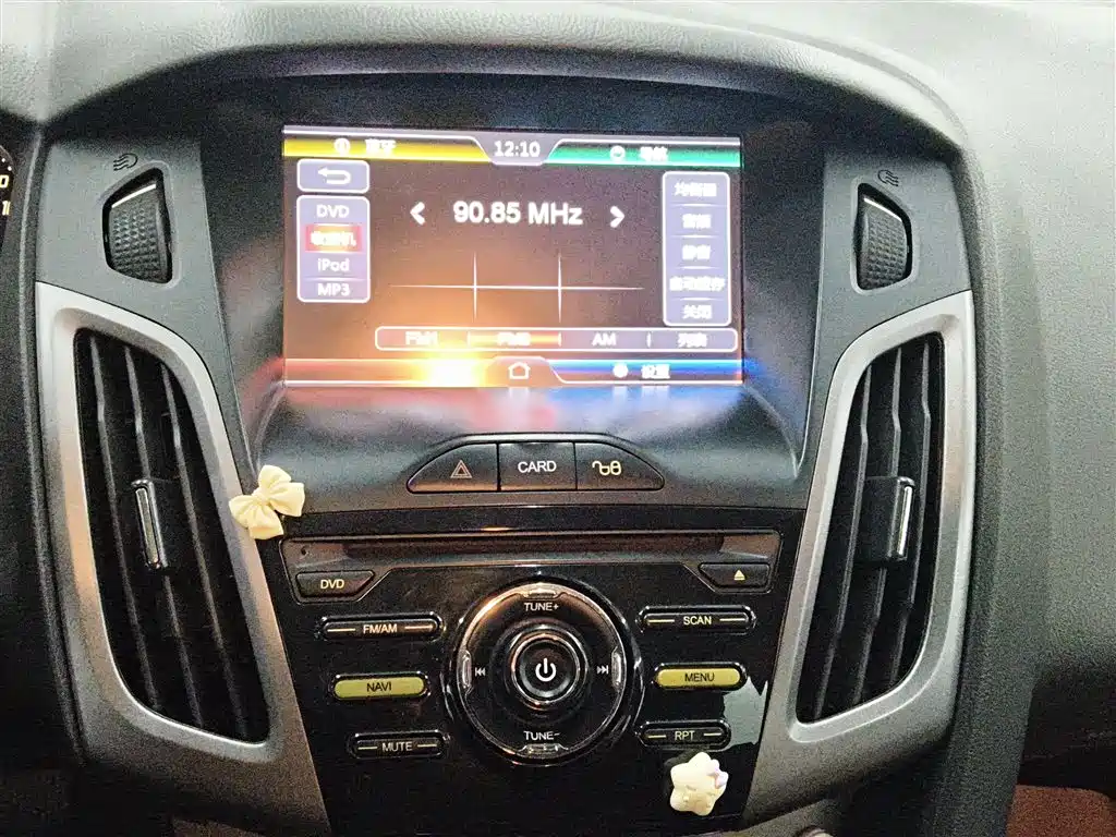 Ford Focus 2015 — фото 13