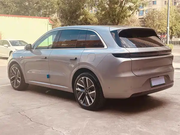 Li Auto L6 2024