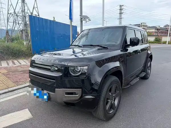 Land Rover Defender 2026