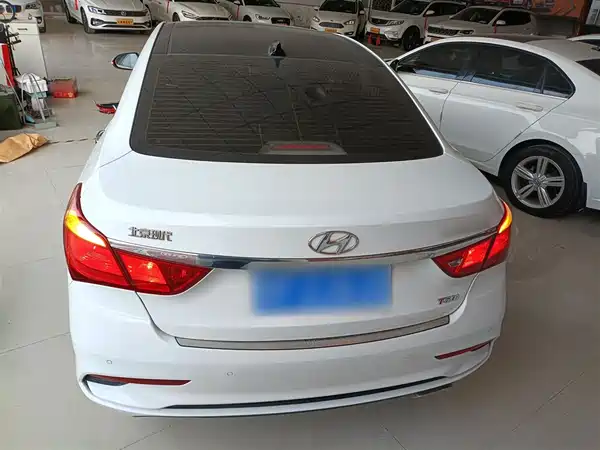 Hyundai Mistra 2017
