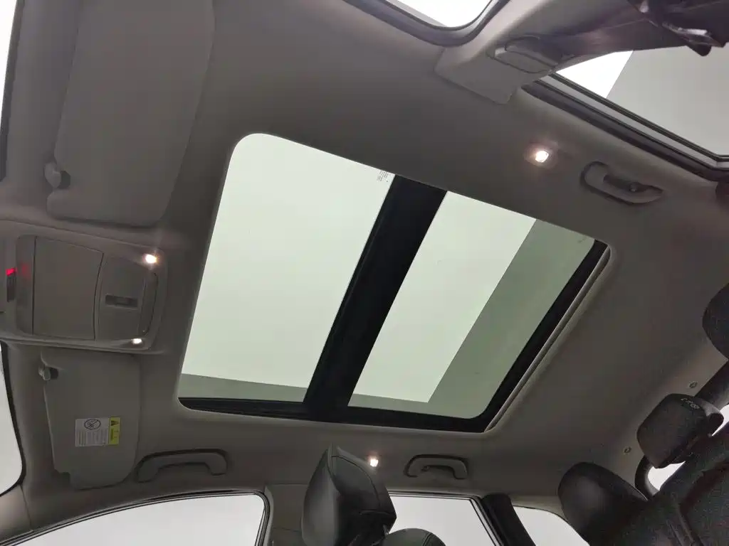 Renault Kadjar 2017 — фото 14
