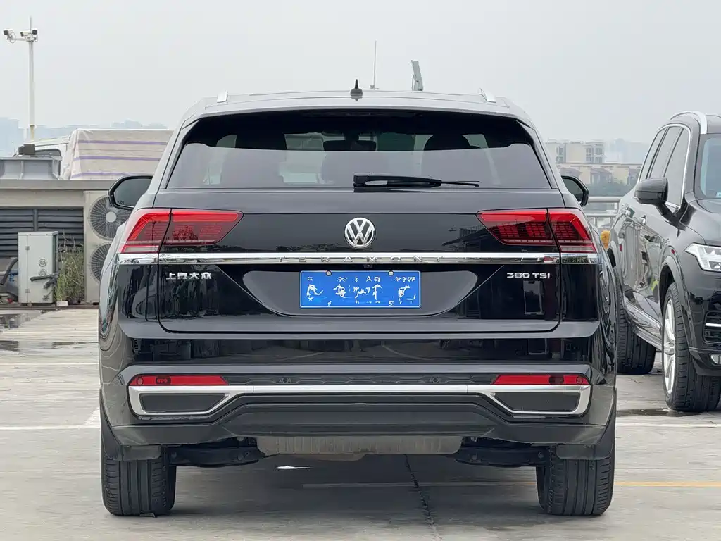 Volkswagen Teramont 2020 — фото 10