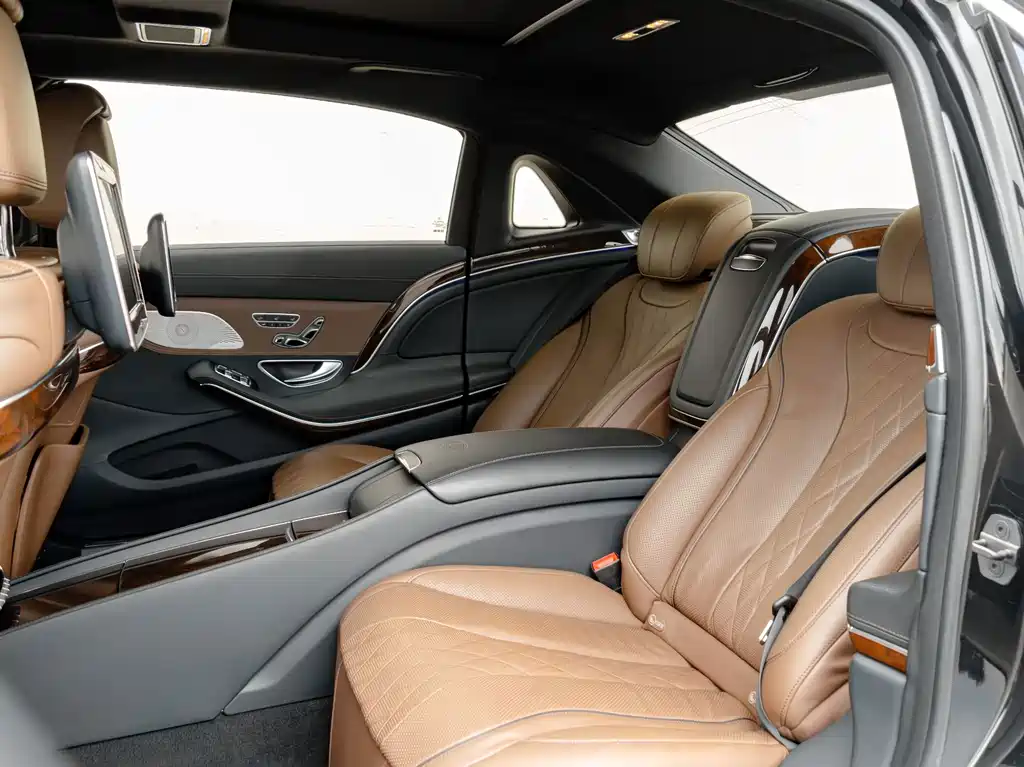 Mercedes-Benz Maybach S-Class 2016 — фото 14