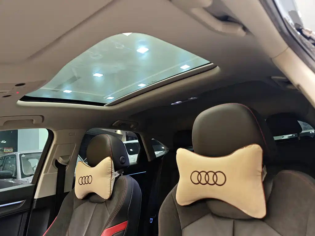 Audi Q3 Sportback 2021 — фото 13