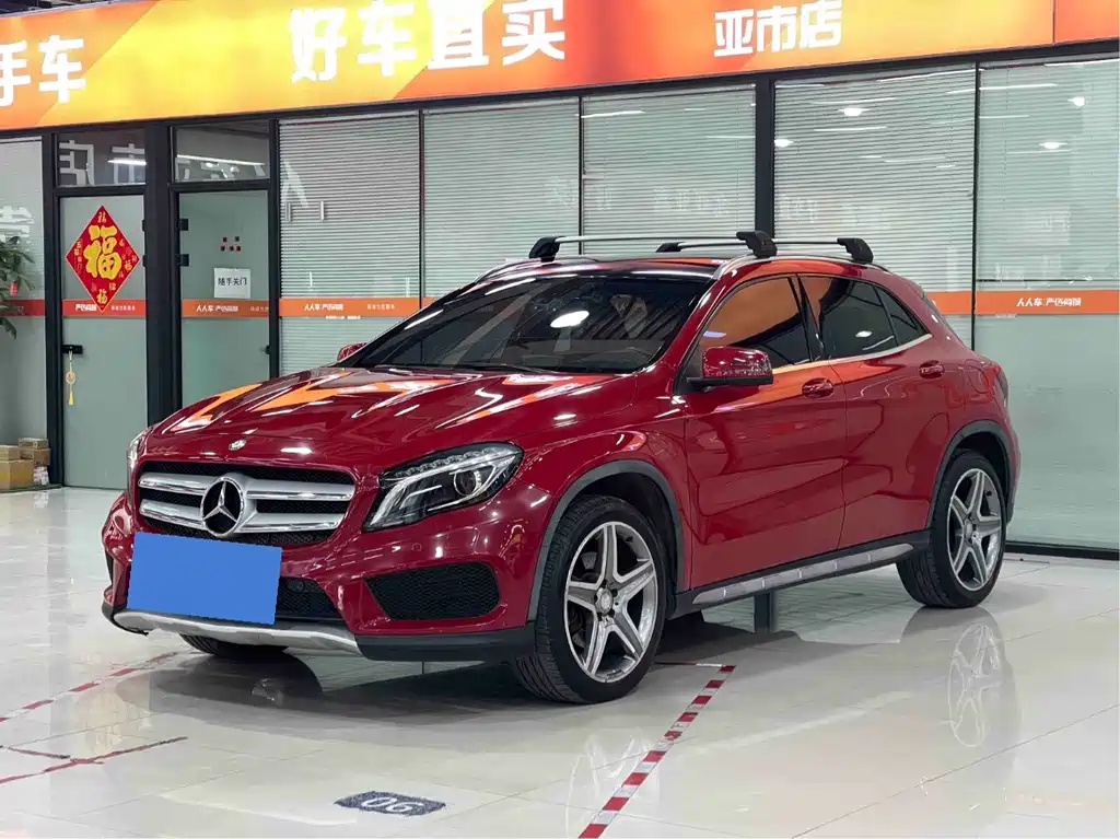 Mercedes-Benz GLA 2015 — фото 1