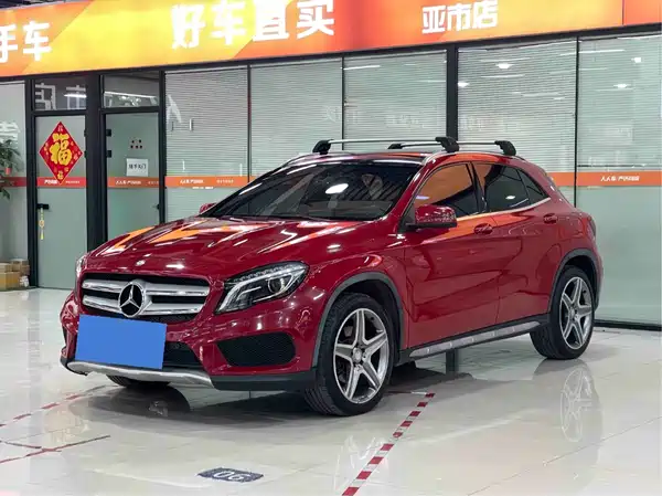 Mercedes-Benz GLA 2015