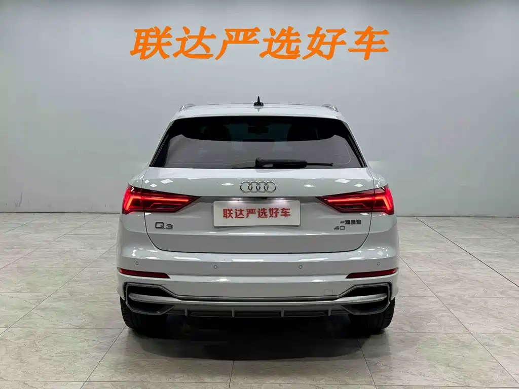 Audi Q3 2023 — фото 25