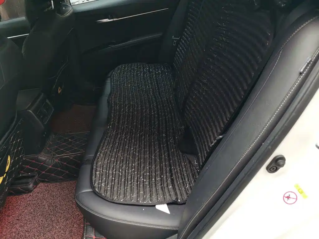 Toyota Camry 2018 — фото 18