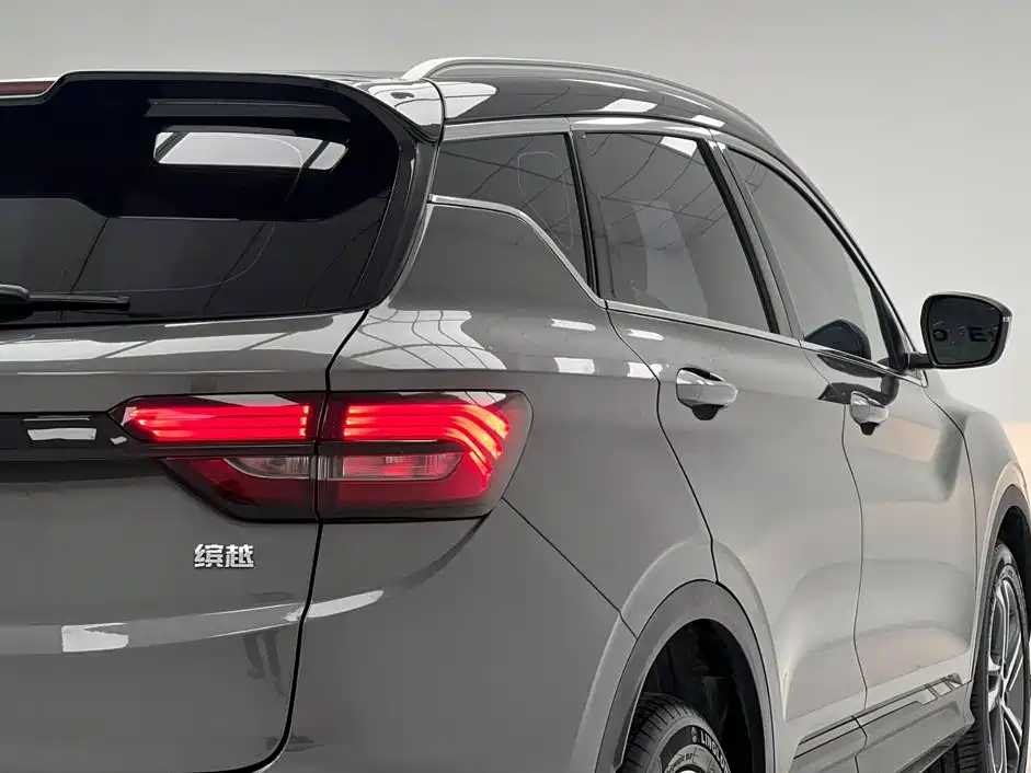 Geely Binyue 2022 — фото 12
