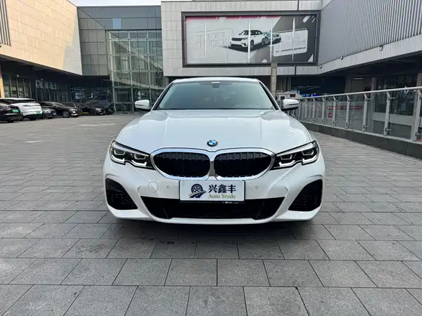 BMW 3 Series 2022