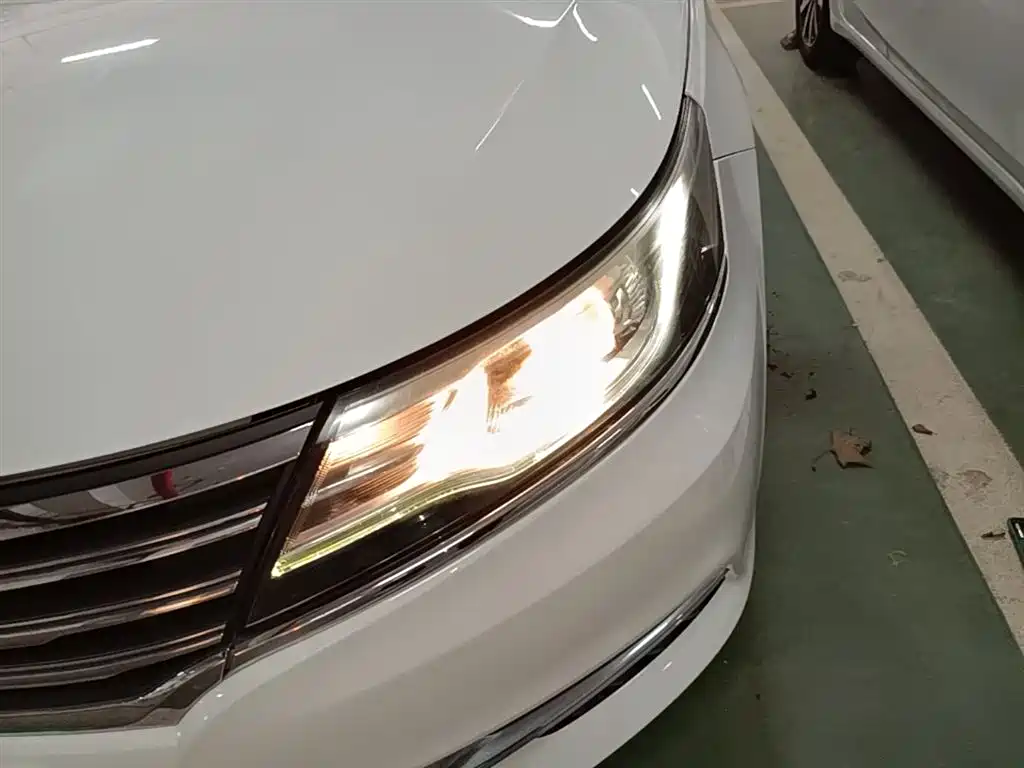 Roewe i6 Classic 2018 — фото 24