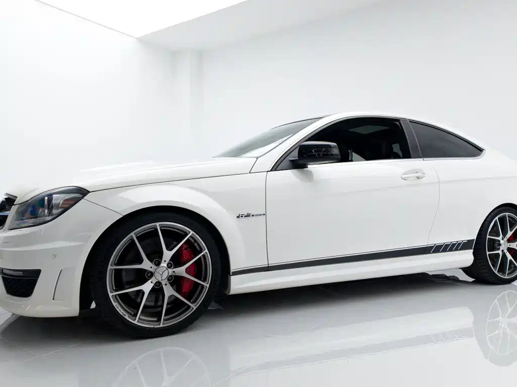 Mercedes-Benz C-Class AMG 2014 — фото 4