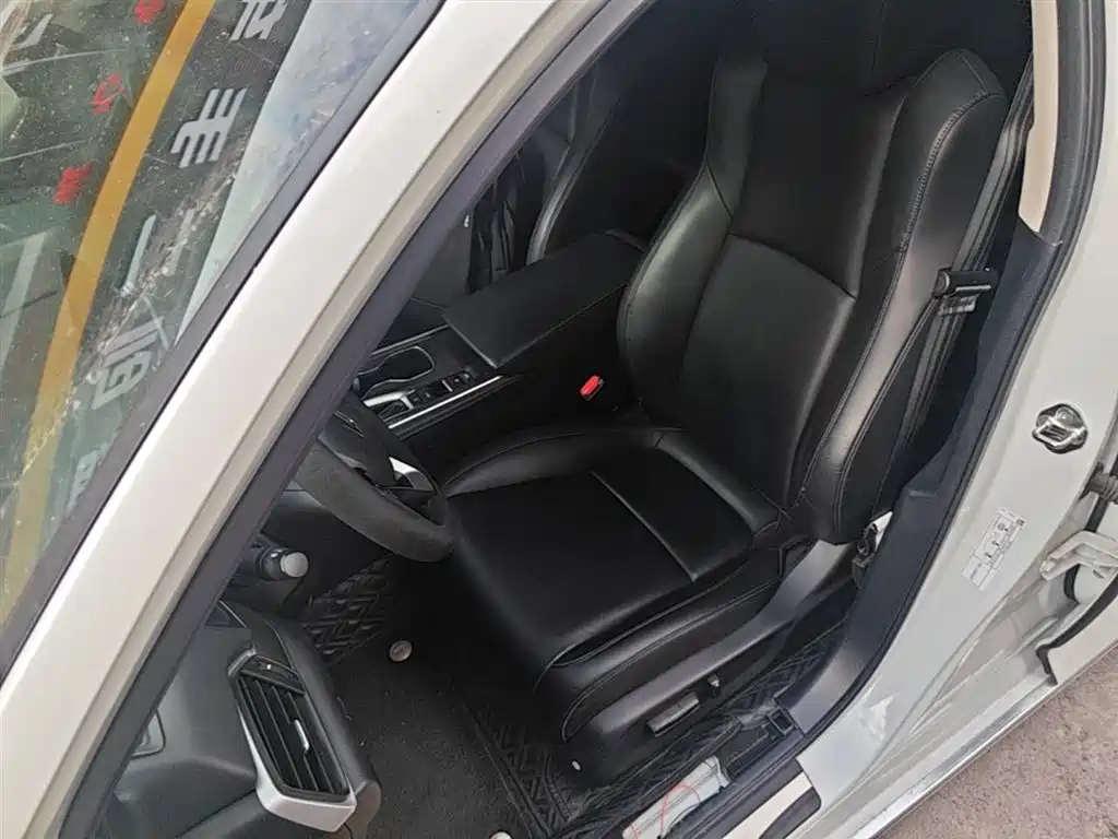 Honda Accord 2021 — фото 15