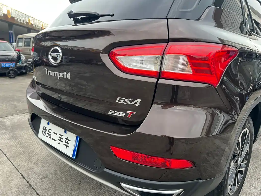 GAC Trumpchi GS4 2018 — фото 15