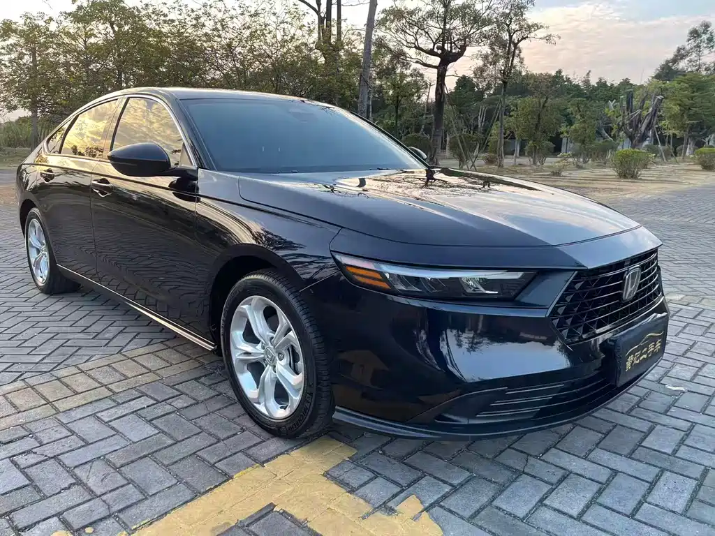 Honda Accord 2024 — фото 10