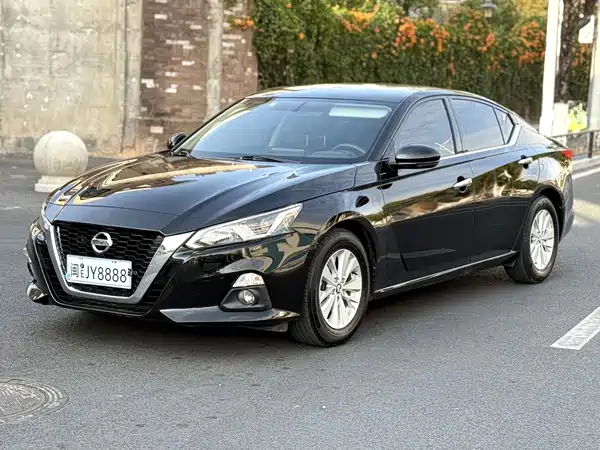 Nissan Teana 2021