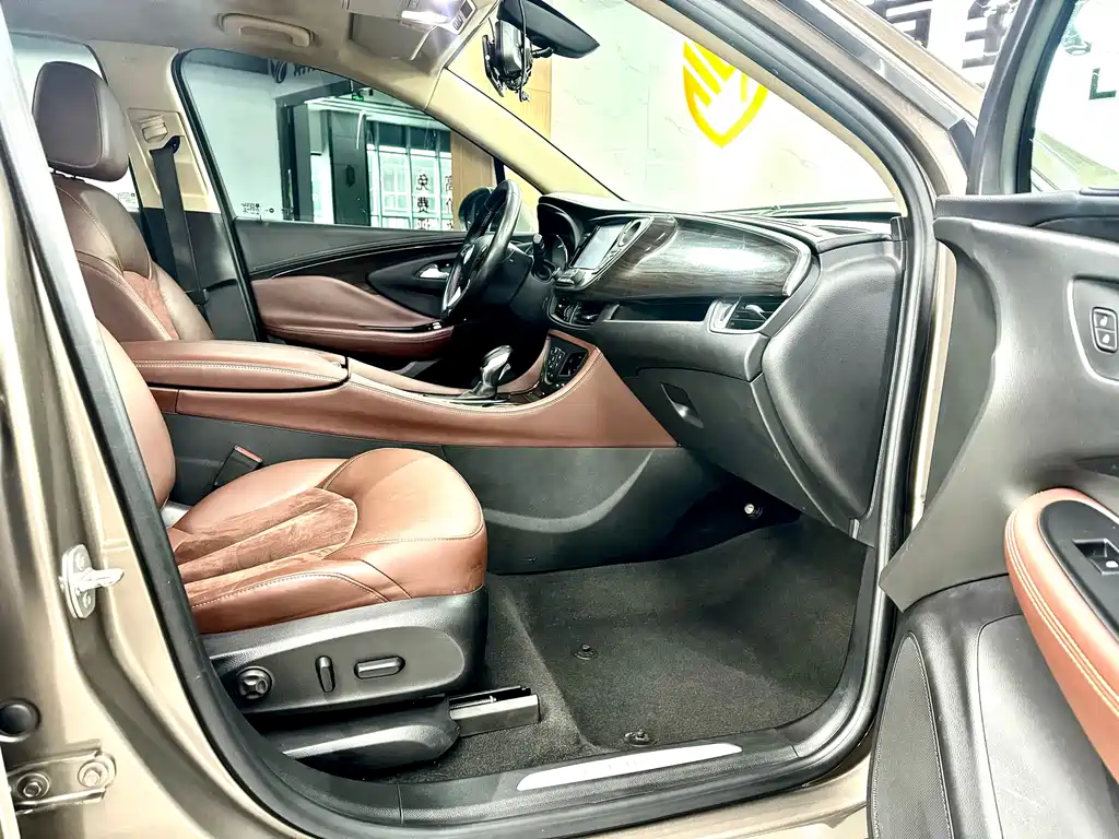 Buick Envision Plus 2017 — фото 14