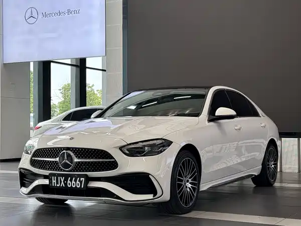 Mercedes-Benz C-Class 2021