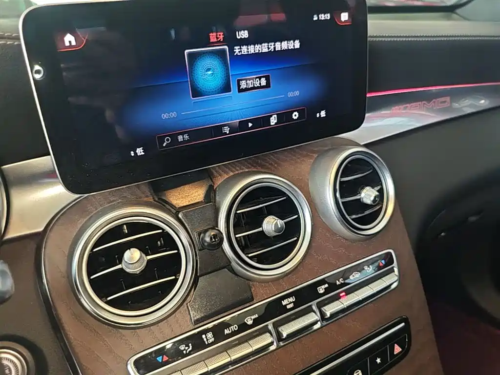 Mercedes-Benz GLC 2022 — фото 13