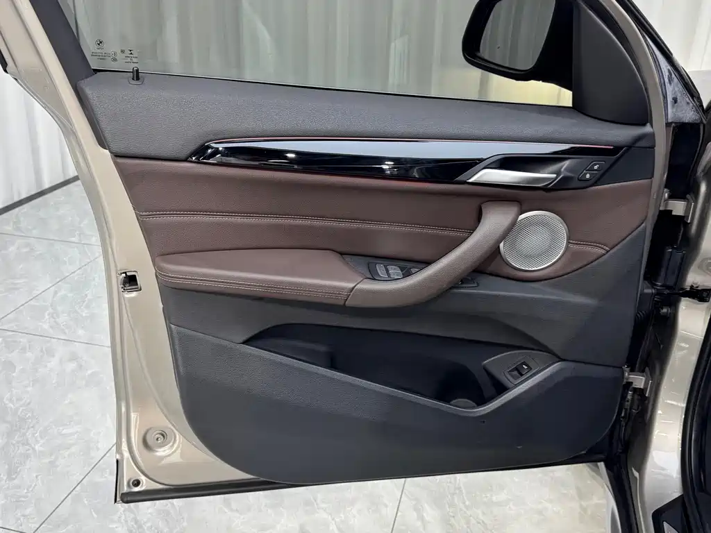 BMW X1 2023 — фото 11