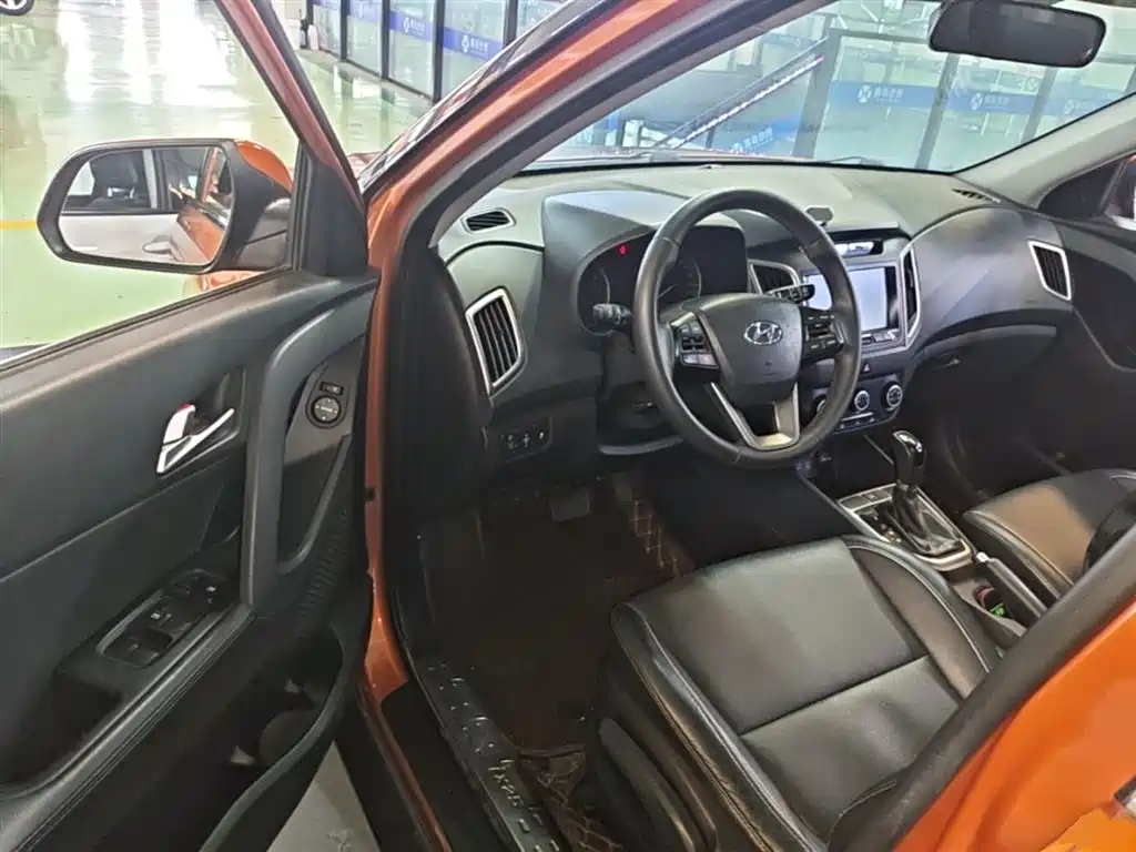Hyundai ix25 2016 — фото 16